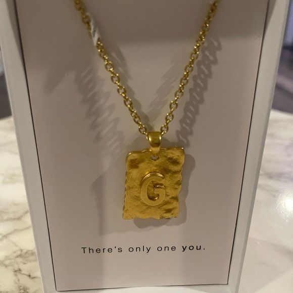 Zara Initial G Stamp Necklace NIB - Picture 4 of 4